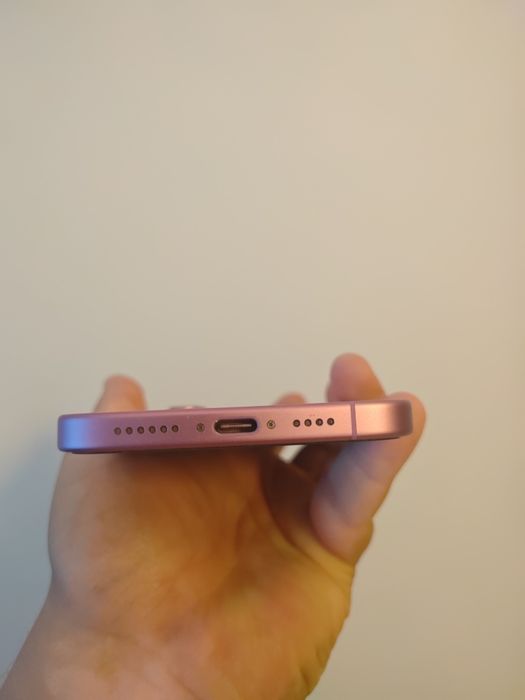 iPhone 16 Plus 128GB