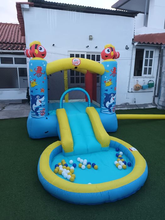 Aluga-se vários insuflaveis