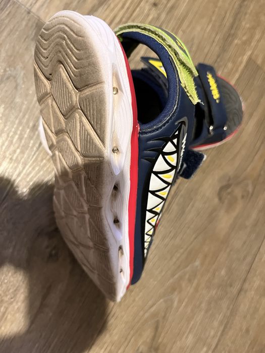 Босоножки фірмові