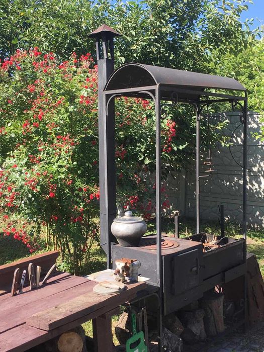 Великий будинок з сучасним ремонтом в Гребінках