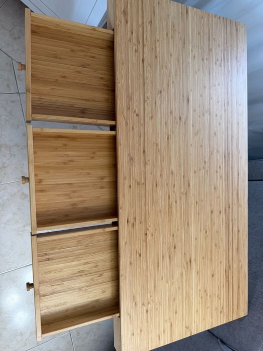 Secretária bambu Ikea