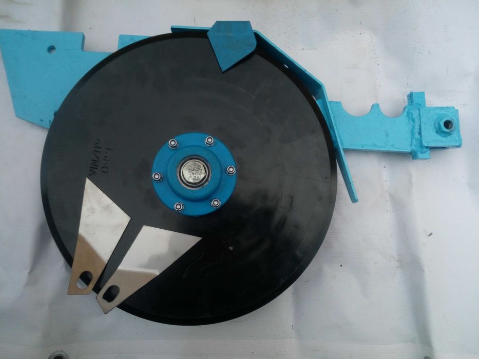 Sekcja talerzowa monosem NC NG  siewnik kukurydzy piasta 7013-2A zyskaj precyzję siewnika talerzowego