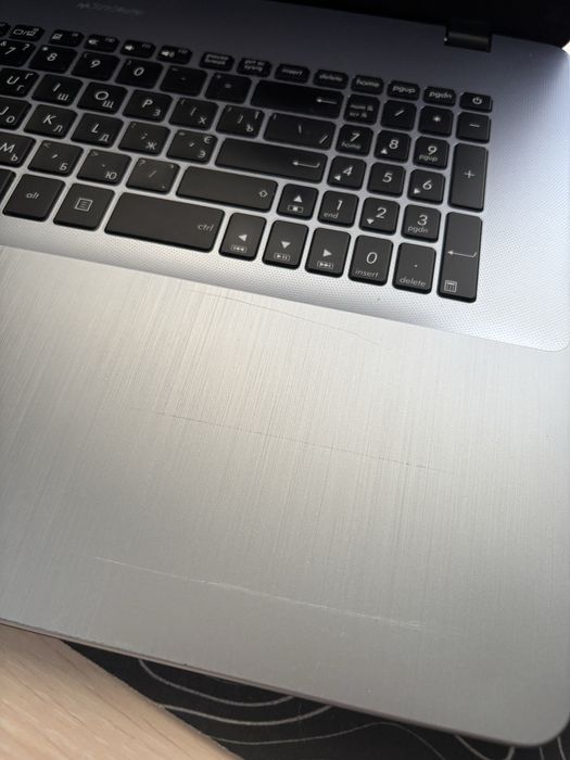 Ноутбук asus vivobook 17