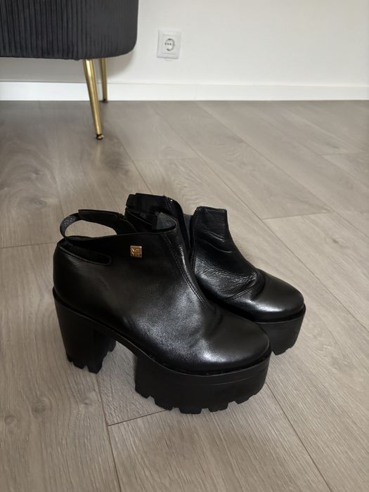 Botins Not Yet.