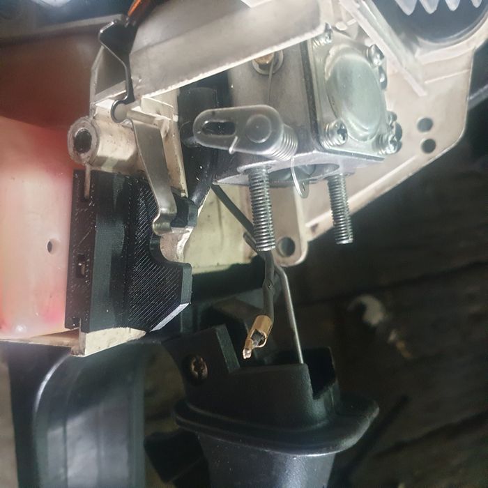 Stihl 180 деталь  для ремонту корпуса