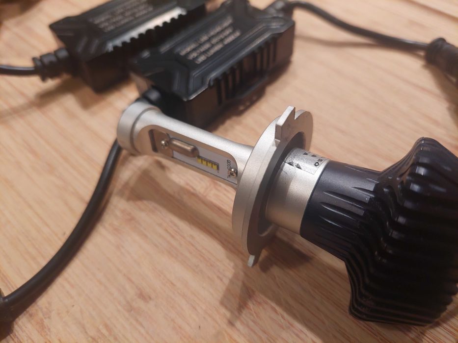 KIT LED H4 com canbus