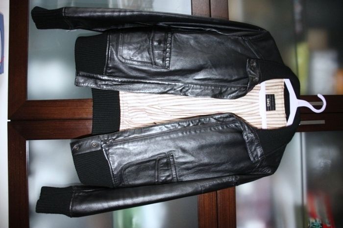 Casaco em pele preto MANGO tamanho M
