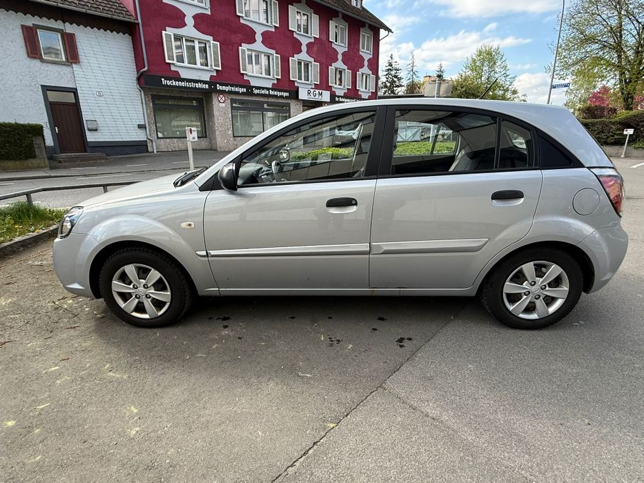 Kia Rio 1.4 benzyna