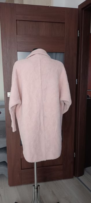 Sweter rozpinany z alpaki jak płaszczyk