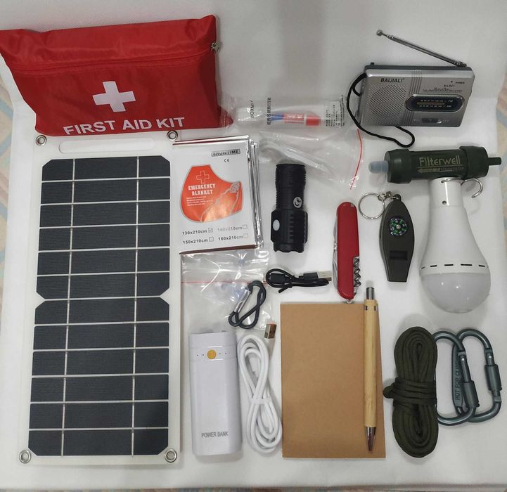 Kit de emergência Básico com kit médico - Campismo - NOVO