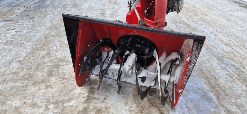 Odśnieżarka Honda ślimak do śniegu spalinowa HS80 Frrez 60cm GX240