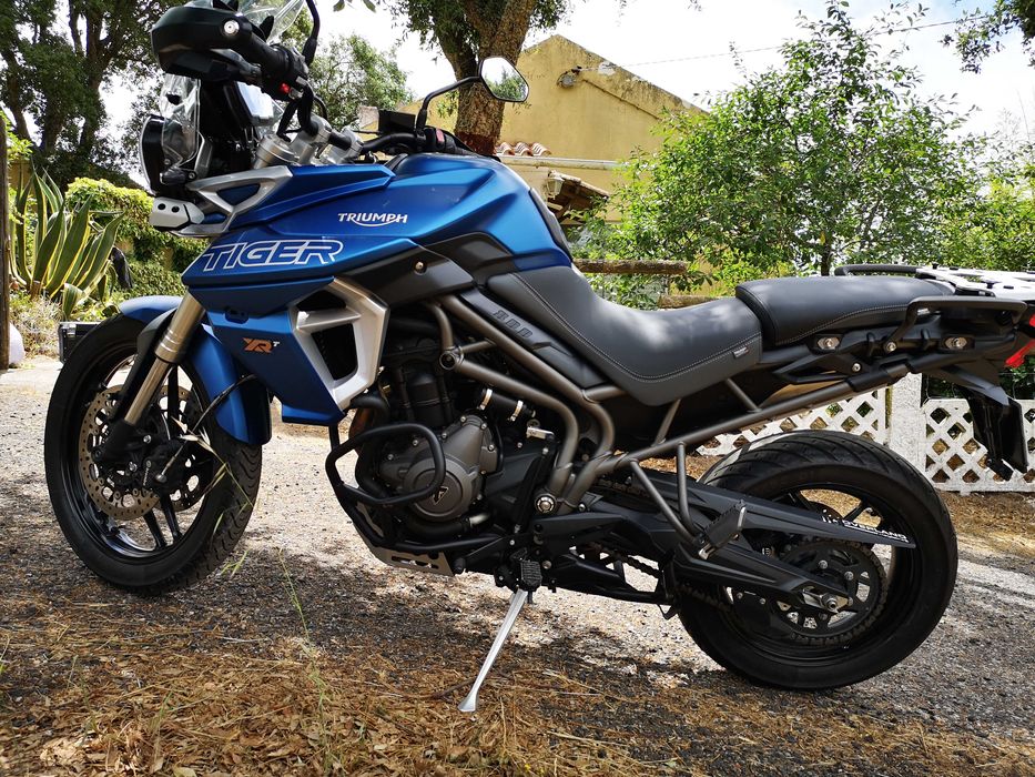 Triumph Tiger 800 XRT FULL EXTRAS