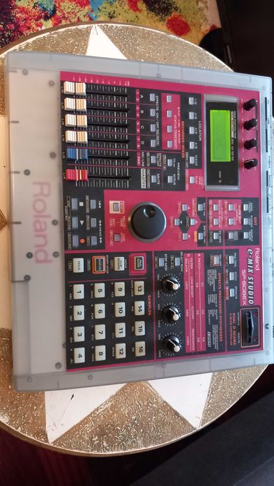 Sampler Roland SP-808 EX