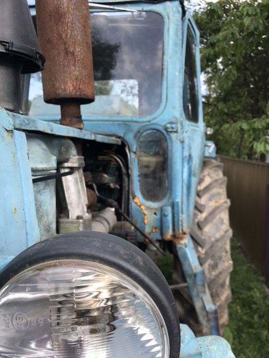 Продам трактор на ходу