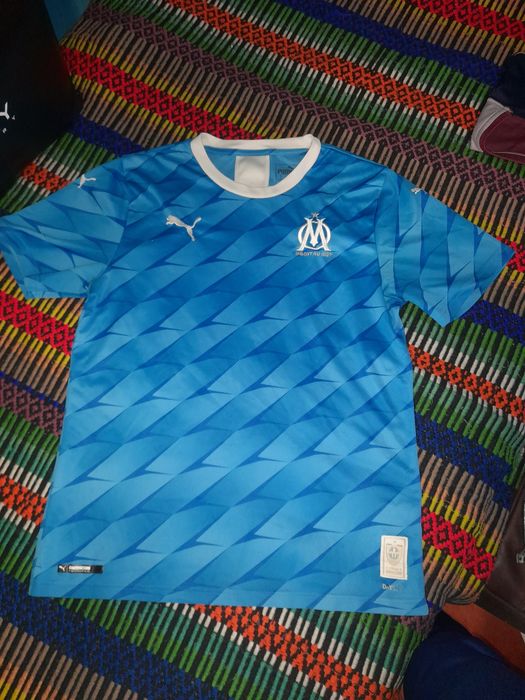 T-shirt futebol  Puma  Olympique de Marseille edição especial 120 anos