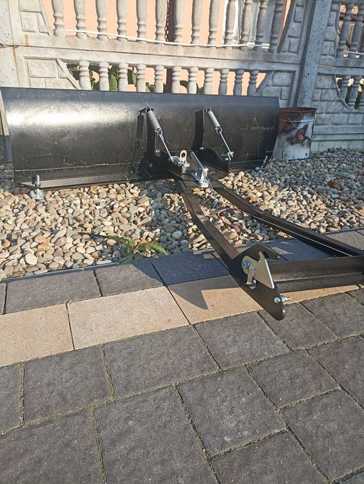 PŁUG śnieżny do quada UNIWERSALNY 150cm  / szybki montaż