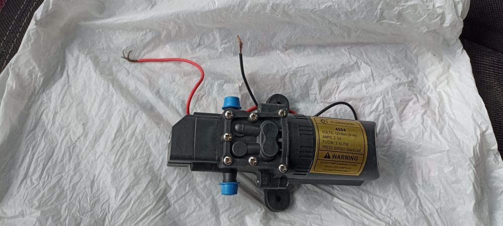 Помпа для акумуляторного обприскувача