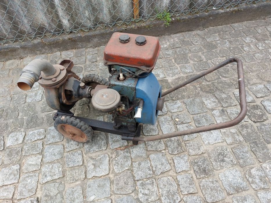 Motor pachancho muito antigo