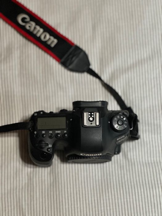 Canon 6D Mark II Body – Bateria, Carregador e Filtro