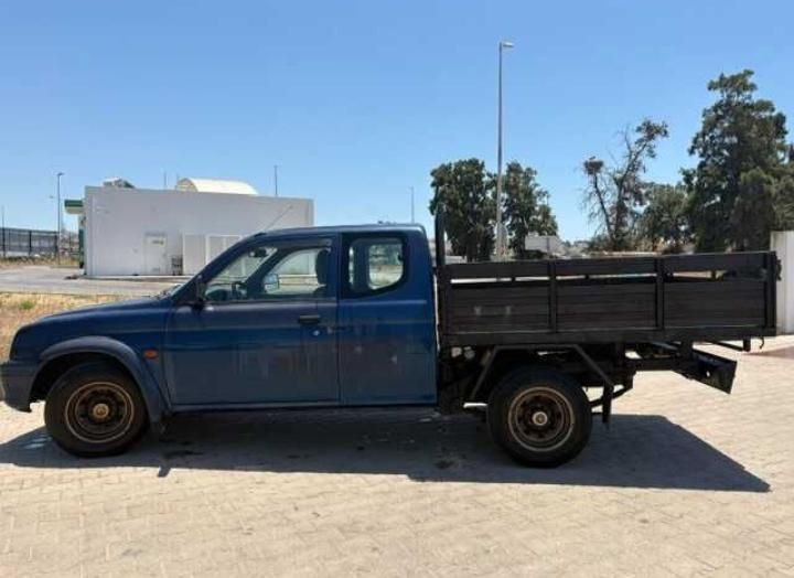 Mitsubishi L200