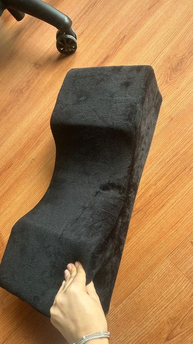 Almofada em formato de U para pestanas ( cílios)confortável