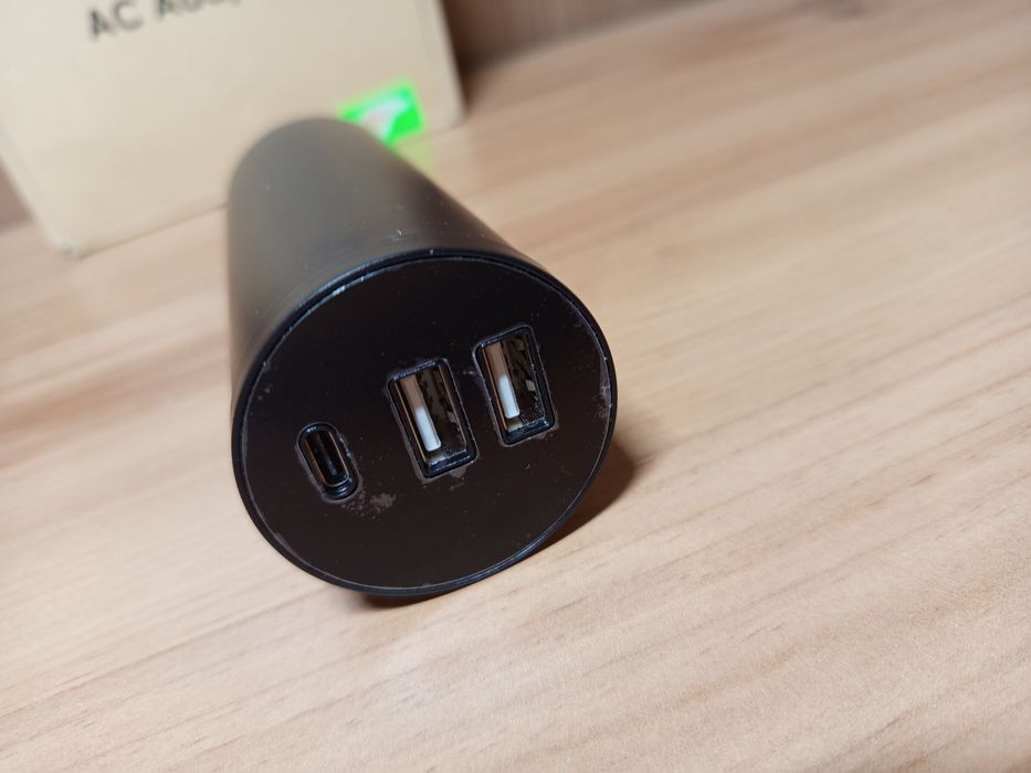 Zasilacz biurkowy C88