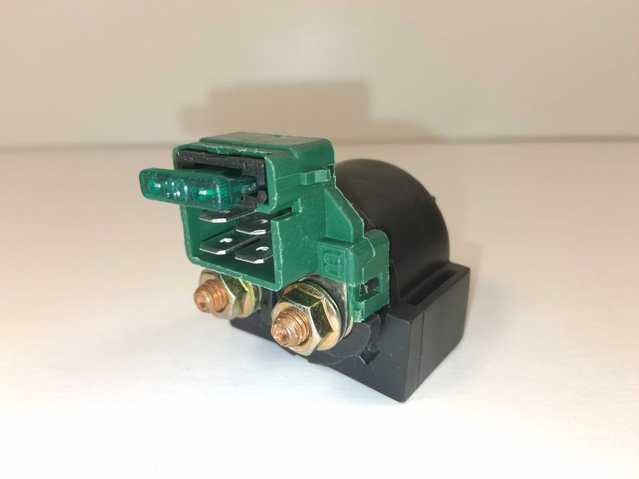 N184 Przekaźnik Rozrusznika Z Bezpiecznikiem 30A