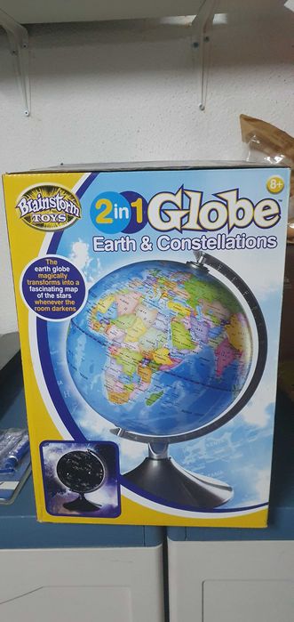 Globo 2 em 1 Terra  e Constelações - Novo em caixa.