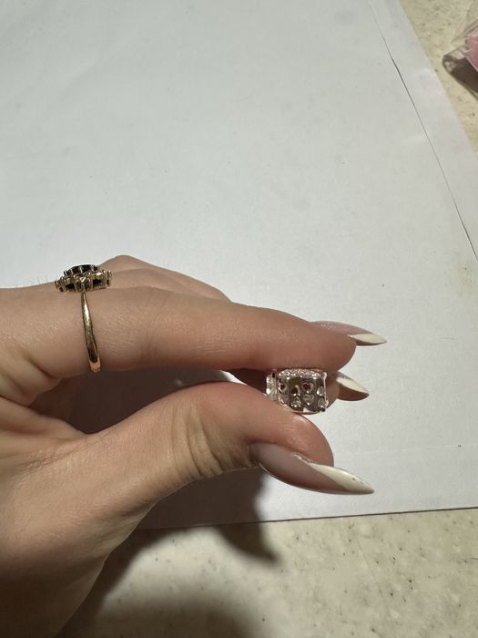 charms zawieszka łapka pies