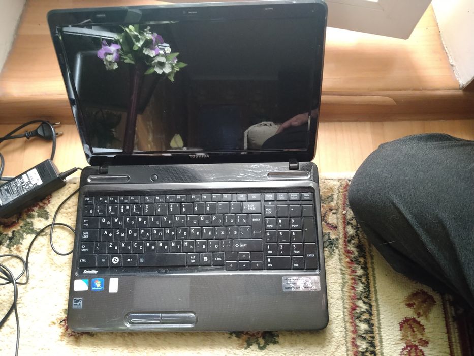 Продам ноутбук Toshiba satellite L655-18N