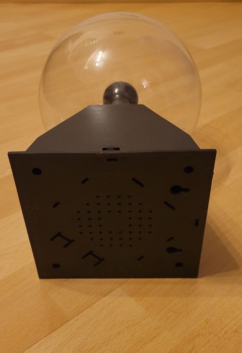 Lampa z migoczacymi efektami swietlnymi