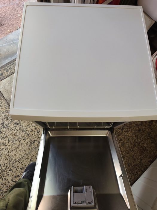 Máquina de lavar louça