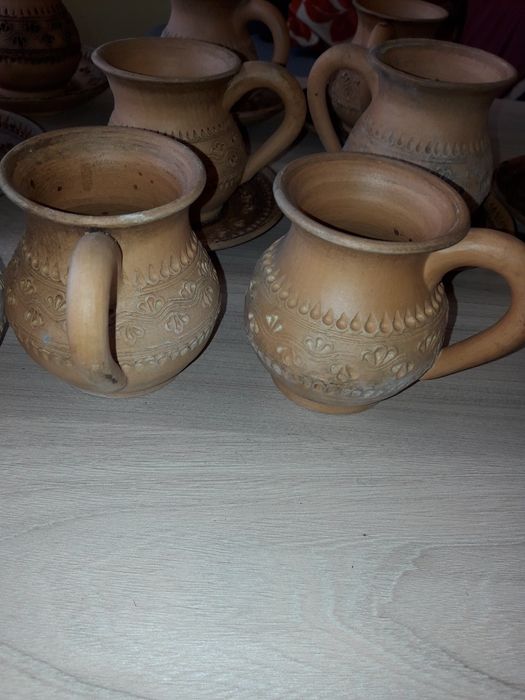 Kubki  i garnki z gliny