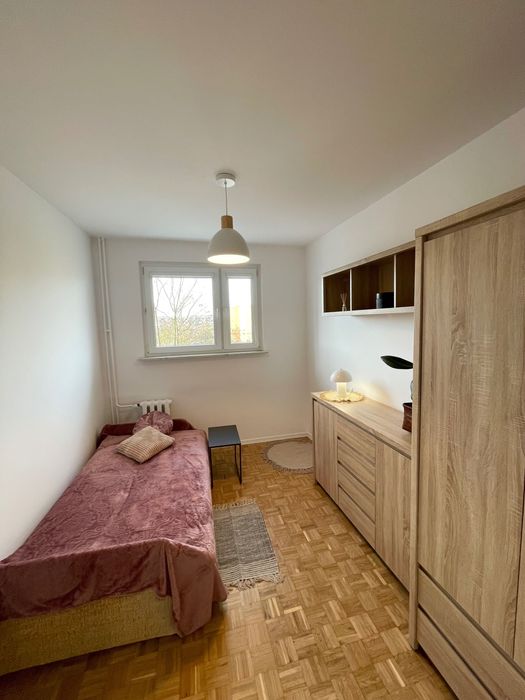 Kapuściska, Szarych Szeregów,blok38m2.2pok,balkon,IIpiętro.