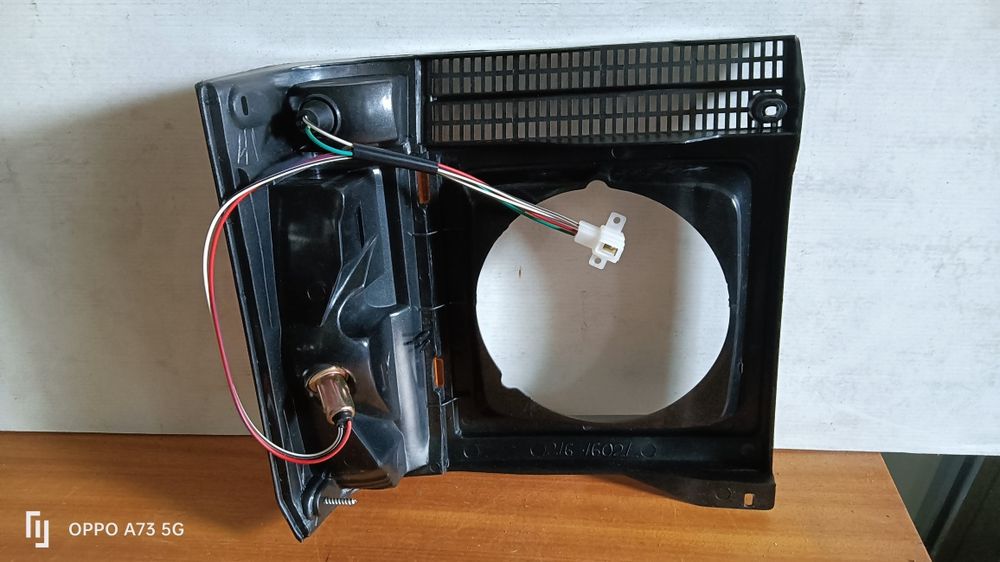 Pisca aro Mazda T3000 de 1981 novo