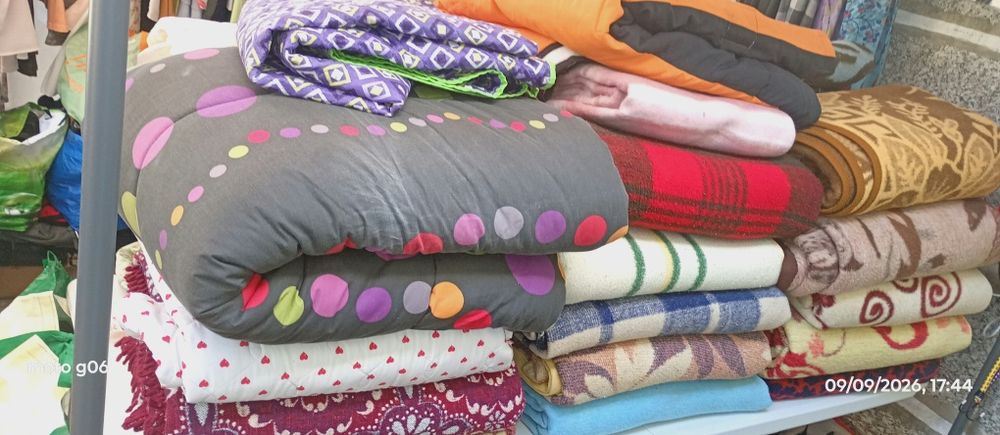 Cobertores e Edredons cama de casal e solteiro em bom estado