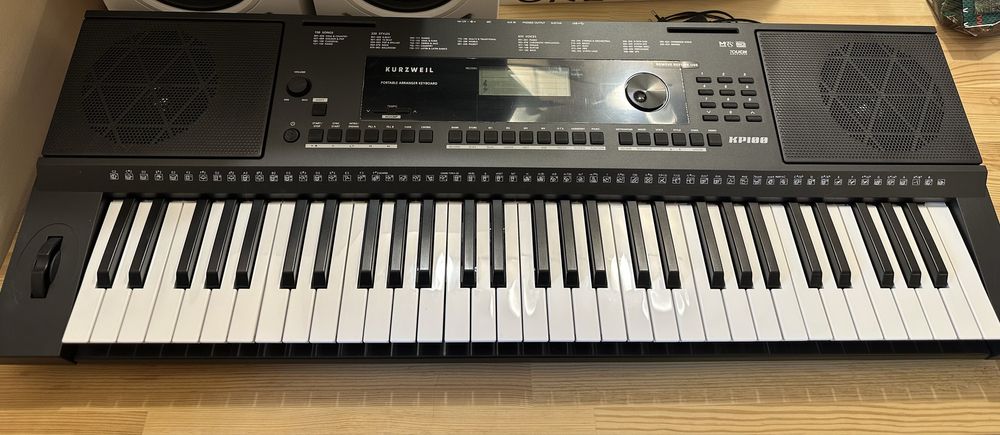 Синтезатор Kurzweil KP100
