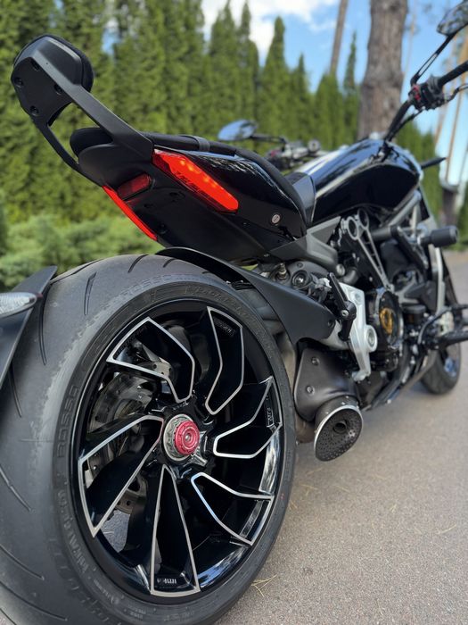 Ducati xDiavel 2016 офіційний
