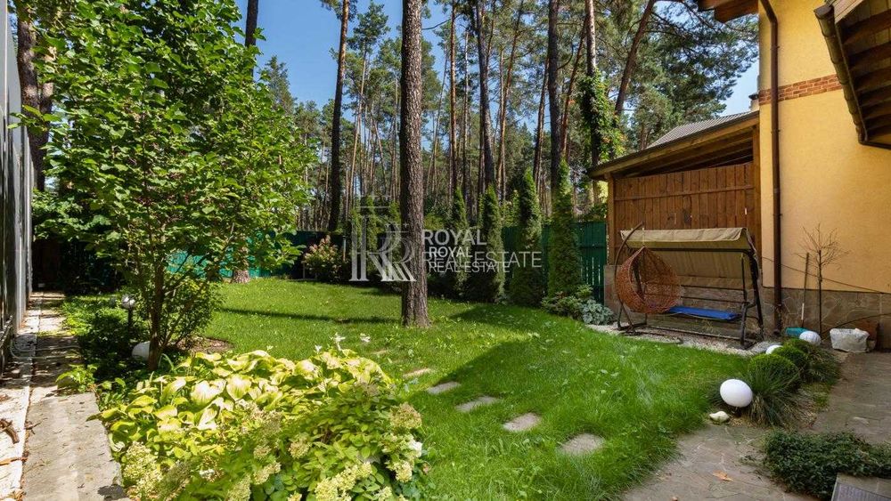 Продаж дуплексу 6к 232 м2 на ділянці 4 сотки Плюти біля лісу з укриттям