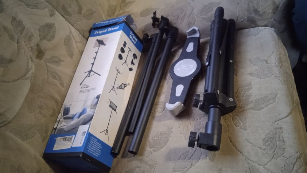 Підставка для планшета