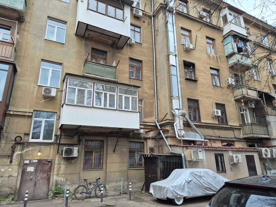 2 комнатная "сталинка" на Преображенской/Базарная.