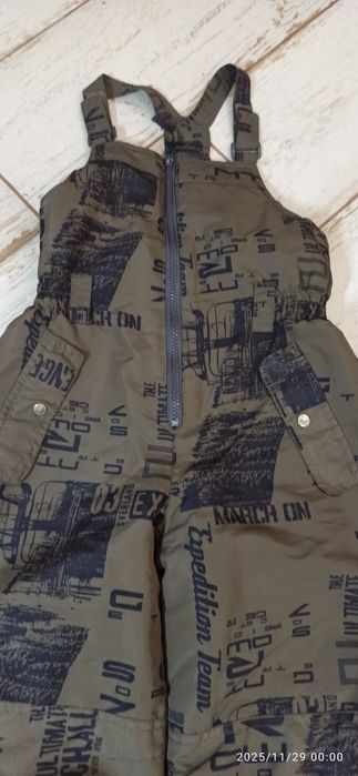 Ciepłe zimowe spodnie na szelkach 116 dla chłopca