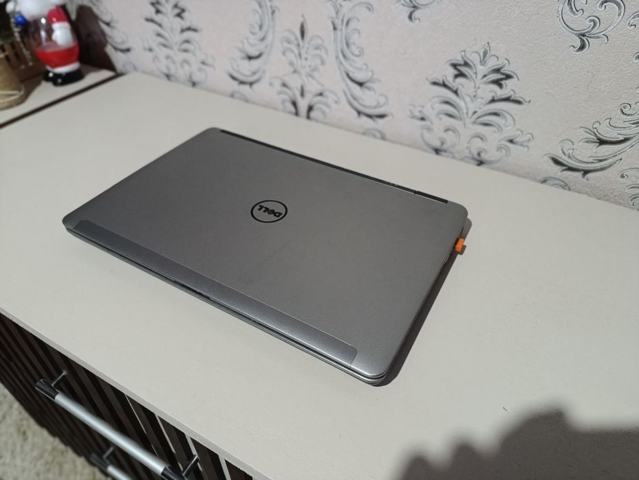 Ноутбук Dell e6540
