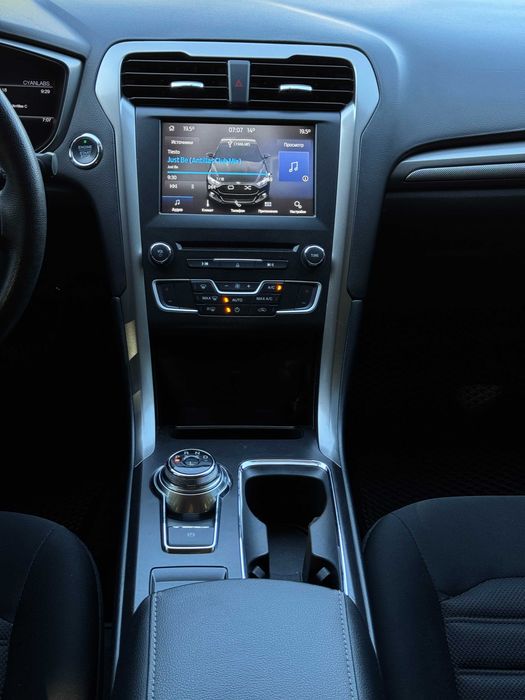 Ford Fusion 2017 2.5 Duratec AT (180 к.с.)