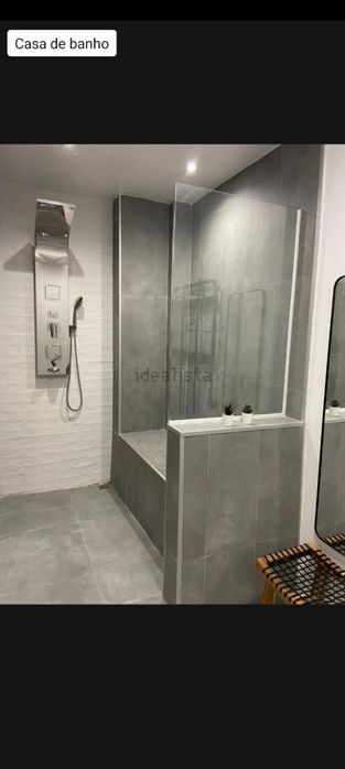 Massagem relaxante com duche quentinho