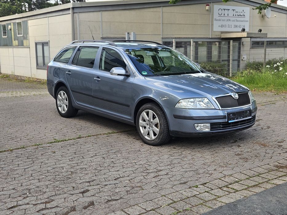 Skoda Octavia Tour 1.6 MPI автомат DSG• 2006 • Універсал