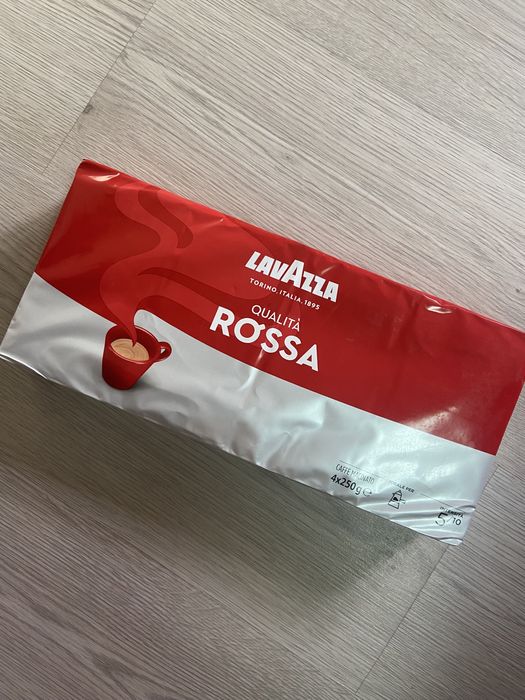 Lavazza італійська кава мелена/ кофе молотый