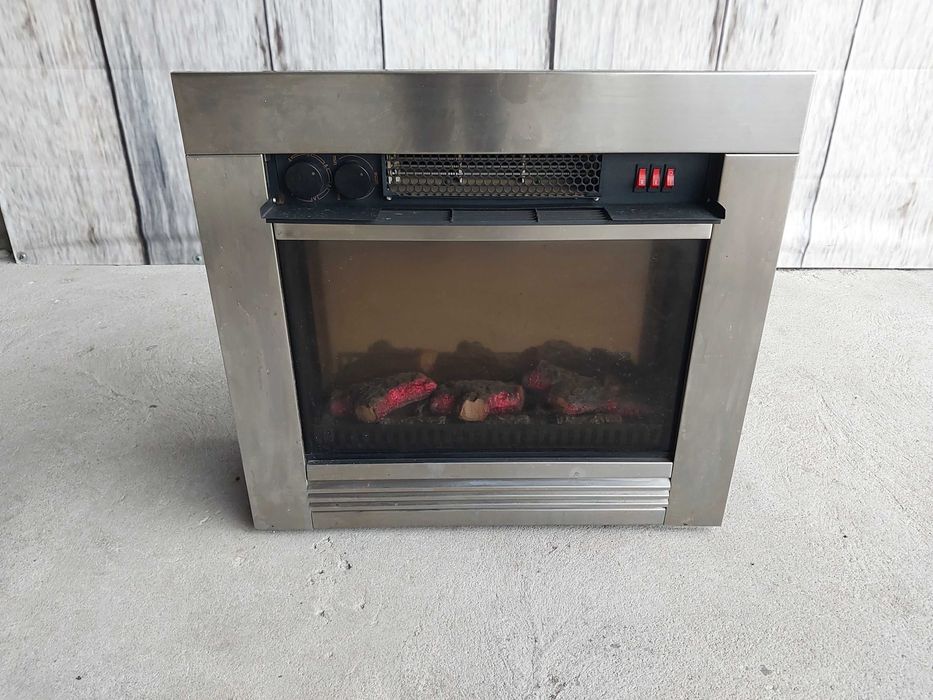 kominek elektryczny /  582