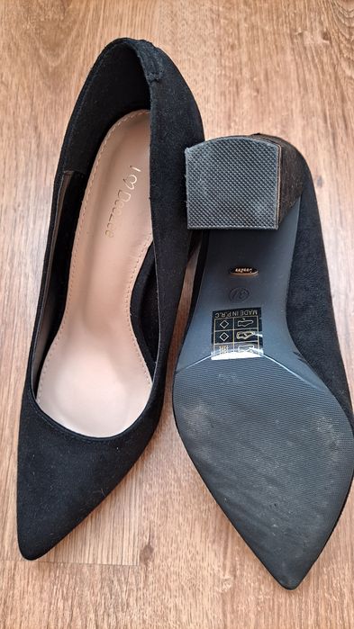 Czułenka na obcasie