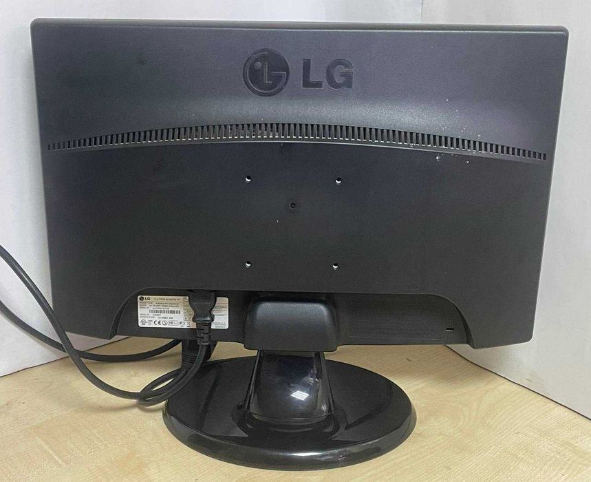 Монітор LG FLATRON W1943SS
